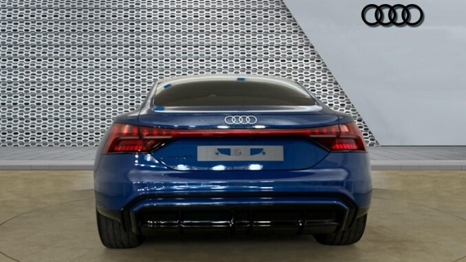 Audi e-tron GT 370kW 105kWh Quattro 4dr Auto Electric Saloon - Image 8